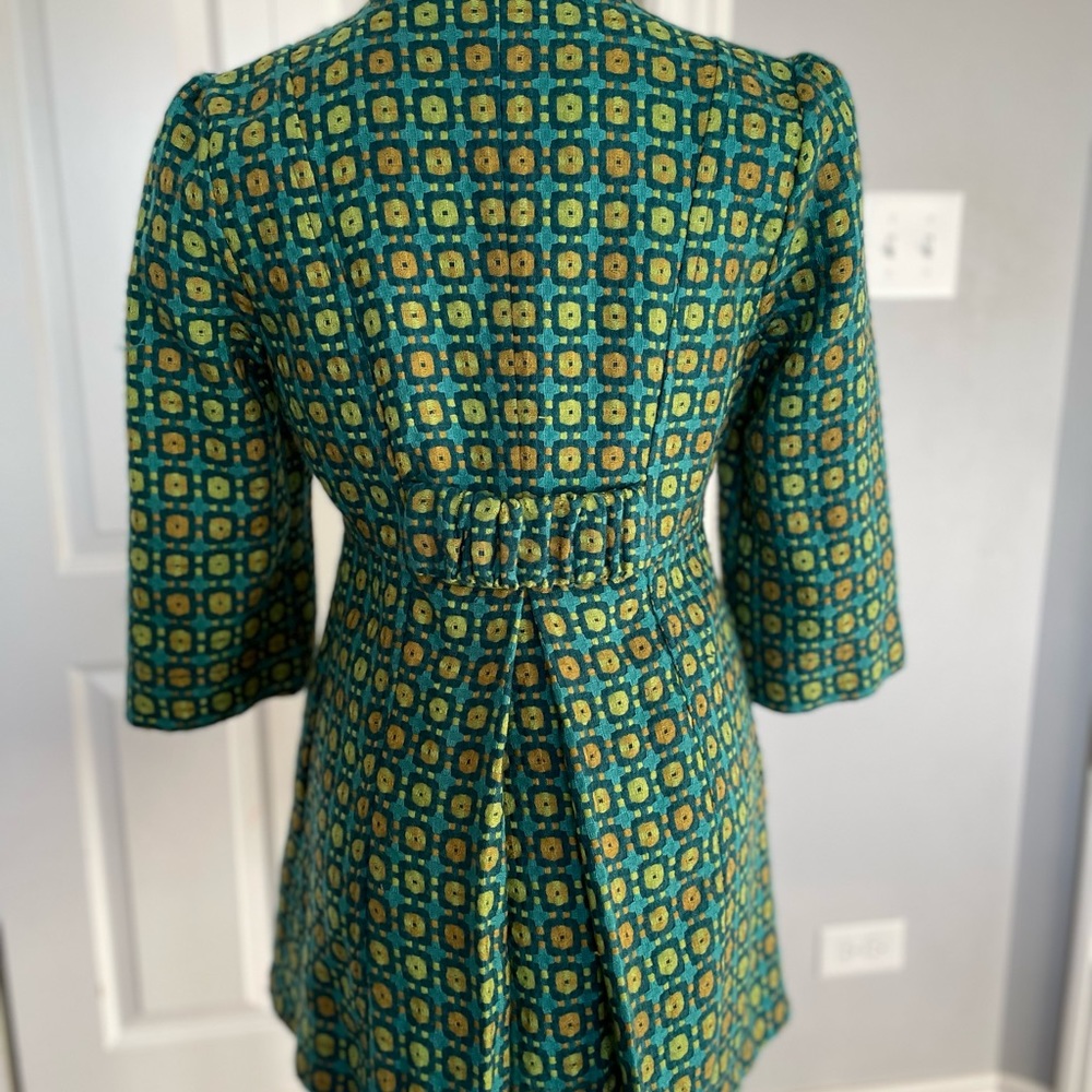 Tulle Green and Yellow Patterned Trench Coat - Picture 4 of 9